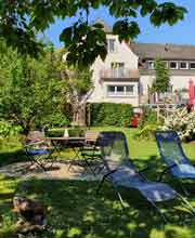 Ferienwohnungen in Zell mit Garten