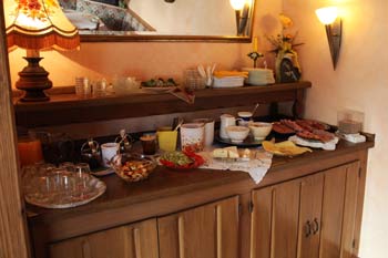 Frhstcksbuffet im Weingut